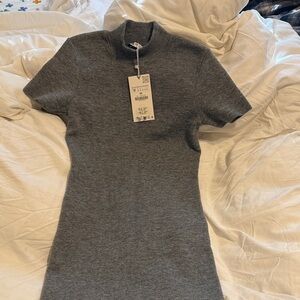Zara-Gray Short Sleeve Knit Dress